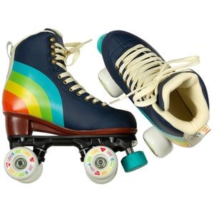 Chaya Melrose Elite Love Is Love Roller Skates - Size 6.5 (NWT)